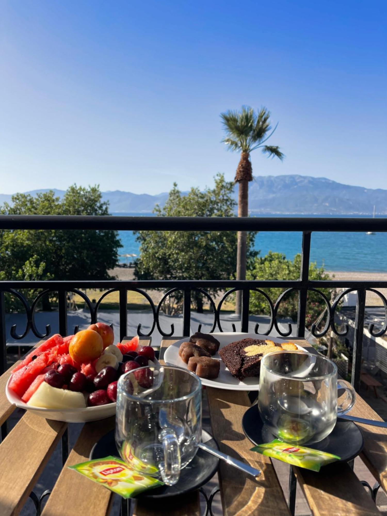 Regina Hotel Nafpaktos Eksteriør billede