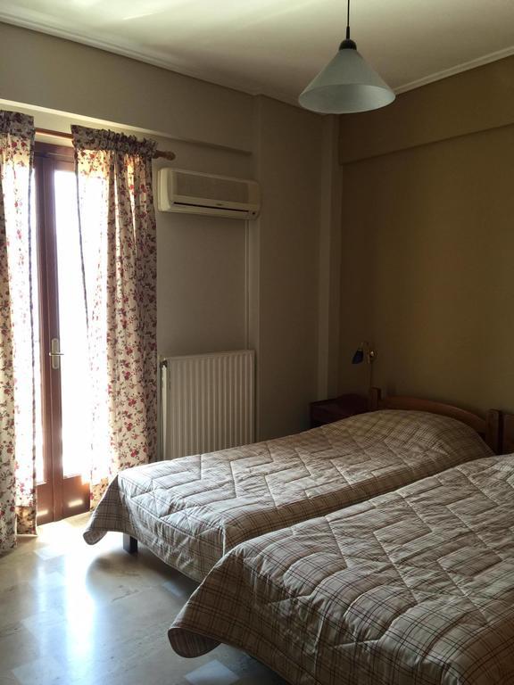 Regina Hotel Nafpaktos Eksteriør billede