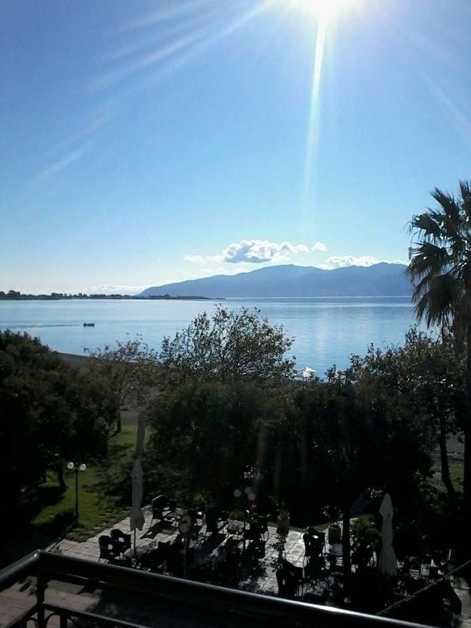 Regina Hotel Nafpaktos Eksteriør billede